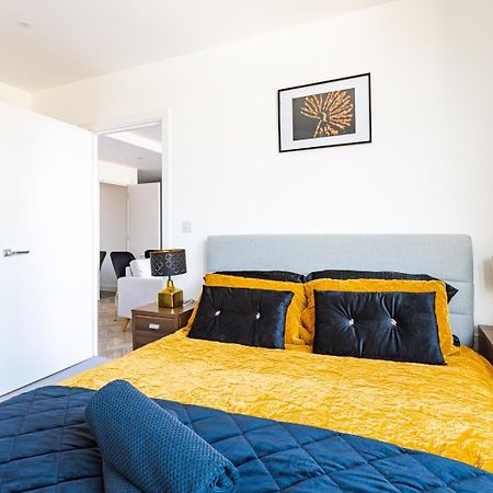 Luxury Apt Near Canary Wharf With Stunning Views London Exterior foto